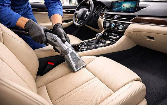 Serviço de higienização interna automotiva